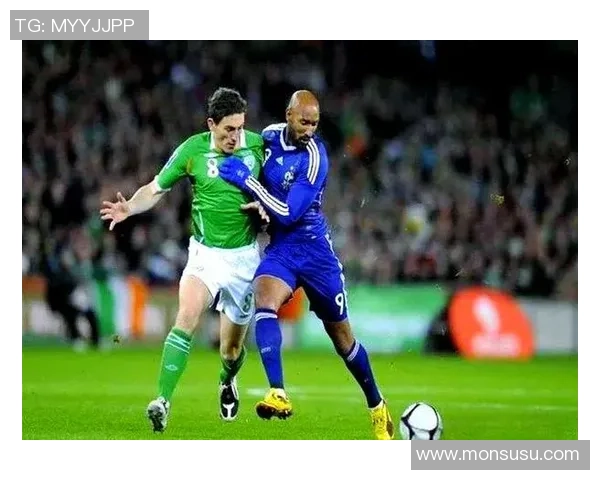 盘点足球明星们在场上不同风格的踢球技巧与战术表现